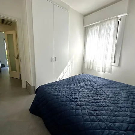 Villa With Garden And Pool Access In *