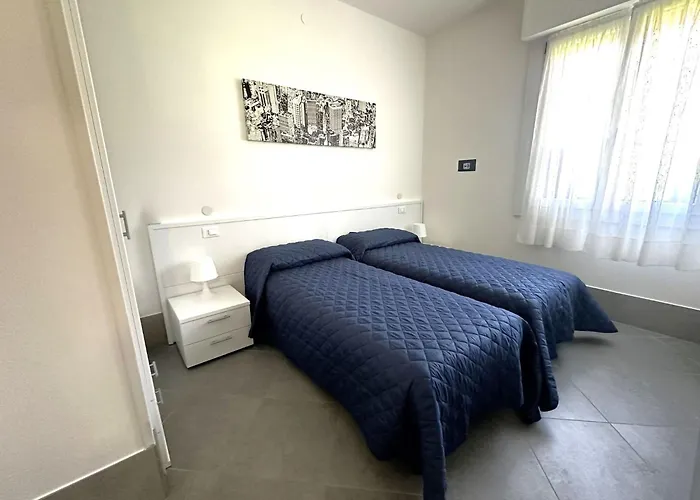 With Garden And Pool Access In * 비비오네